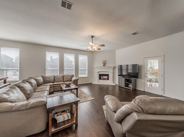 5325  Dove Creek Drive , Fort Worth Texas 76244