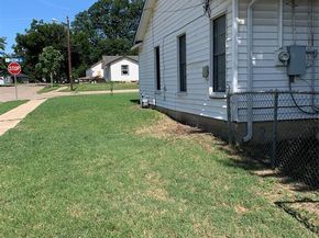 3600  Katrine Street , Haltom City Texas 76117
