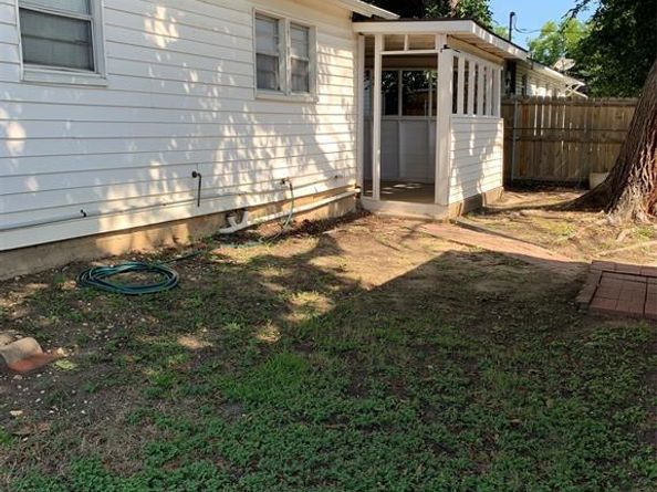 3600  Katrine Street , Haltom City Texas 76117