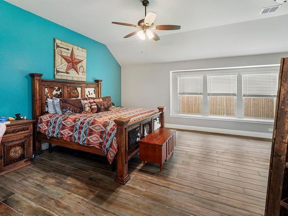 1709  George Lane , Little Elm Texas 75068