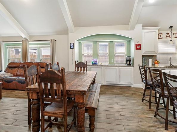 1709  George Lane , Little Elm Texas 75068