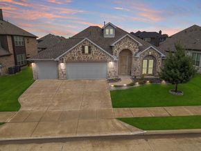 1709  George Lane , Little Elm Texas 75068