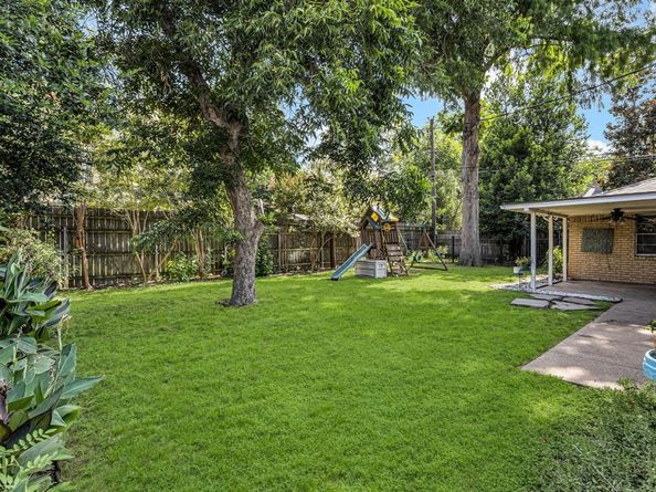 1318  Paisley Drive , Arlington Texas 76015