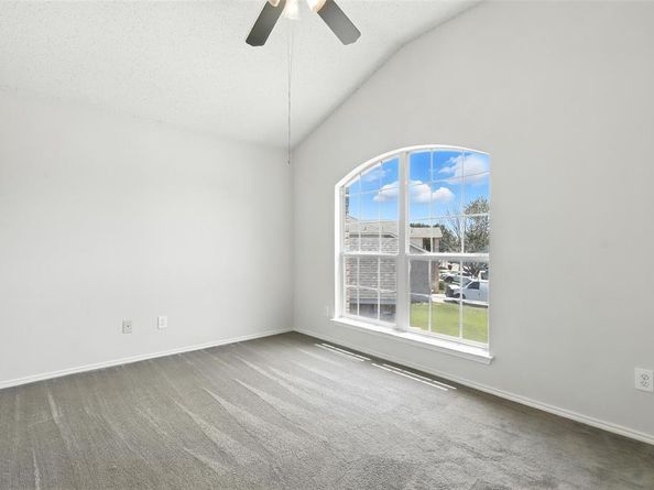 10152  Chapel Rock Drive , Fort Worth Texas 76116