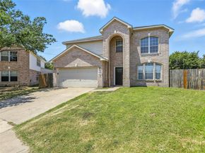10152  Chapel Rock Drive , Fort Worth Texas 76116