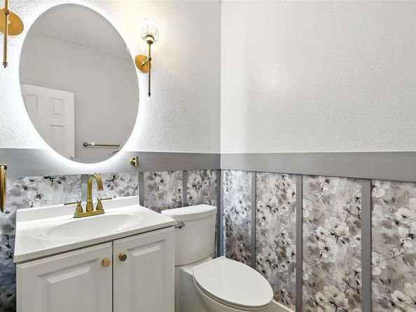 10152  Chapel Rock Drive , Fort Worth Texas 76116