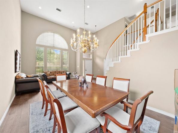 14633  Lakecrest Drive , Addison Texas 75001