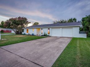 1132  John Reagan Street , Benbrook Texas 76126