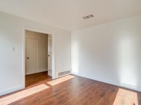 1132  John Reagan Street , Benbrook Texas 76126