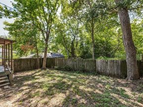 6914  San Mateo Boulevard , Dallas Texas 75223