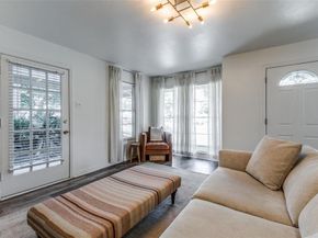 6914  San Mateo Boulevard , Dallas Texas 75223