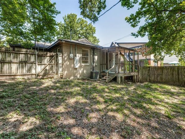 6914  San Mateo Boulevard , Dallas Texas 75223