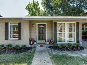 6914  San Mateo Boulevard , Dallas Texas 75223