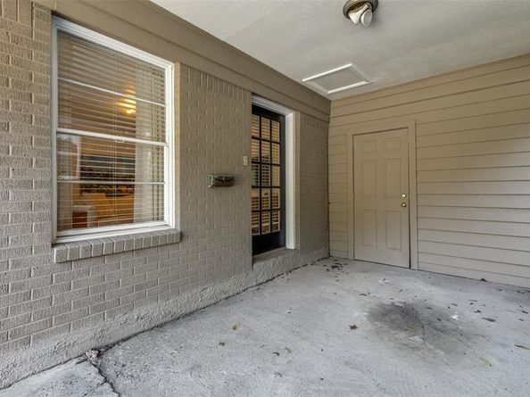 6914  San Mateo Boulevard , Dallas Texas 75223