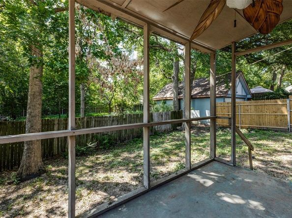 6914  San Mateo Boulevard , Dallas Texas 75223