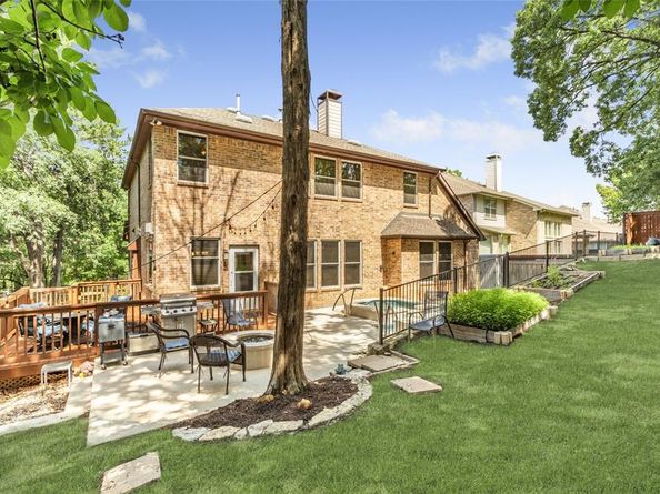 800  Spring Creek Drive , Grapevine Texas 76051