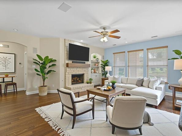 800  Spring Creek Drive , Grapevine Texas 76051