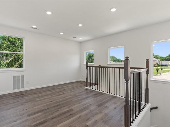 403  Tealridge Court , DeSoto Texas 75115
