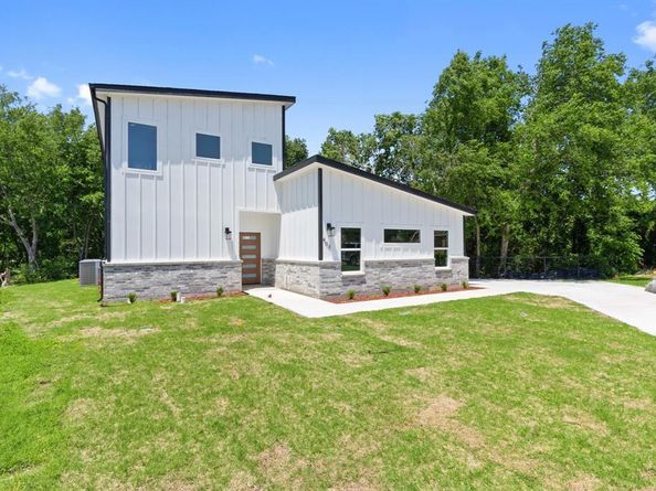 403  Tealridge Court , DeSoto Texas 75115