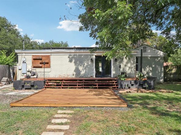 10649  Sylvia Drive , Dallas Texas 75228