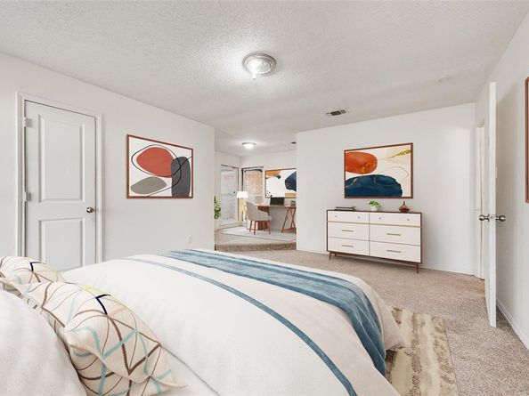 1117  Lake Ridge Drive , Azle Texas 76020