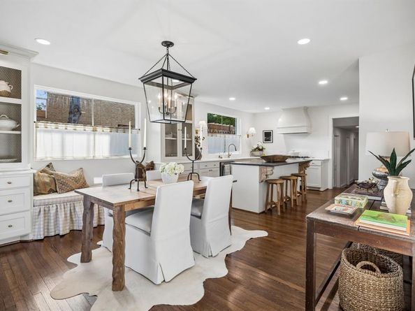 6839  Gaston Avenue , Dallas Texas 75214