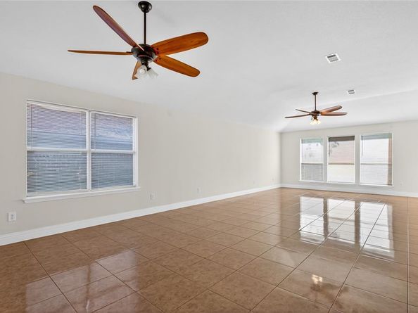 4817  Barnhill Lane , Fort Worth Texas 76135