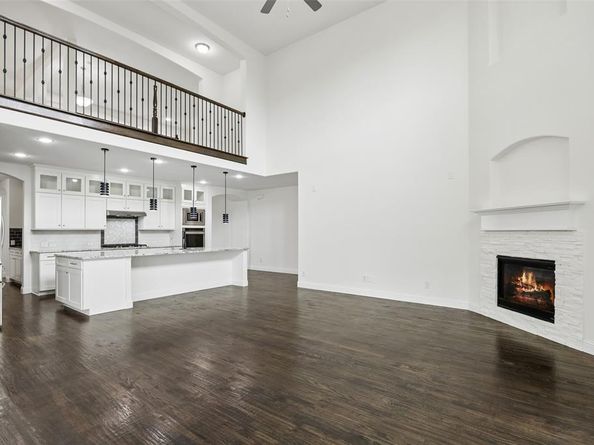 1165  Clearwater Drive , Frisco Texas 75036