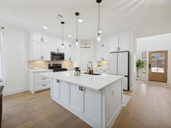 917  Cushing Drive , Fort Worth Texas 76177