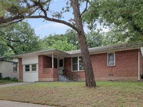 2103  Mercedes Road , Denton Texas 76205