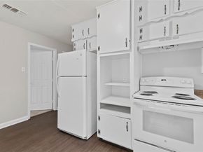 2103  Mercedes Road , Denton Texas 76205