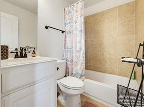 7315  Vienta Point , Grand Prairie Texas 75054