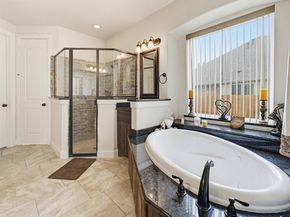 7315  Vienta Point , Grand Prairie Texas 75054
