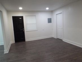 8949  Shorelark Drive , Dallas Texas 75217