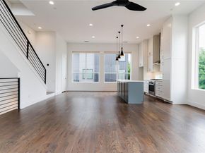 2623  Kimsey Drive  101, Dallas Texas 75235