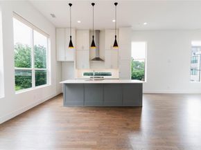 2623  Kimsey Drive  101, Dallas Texas 75235