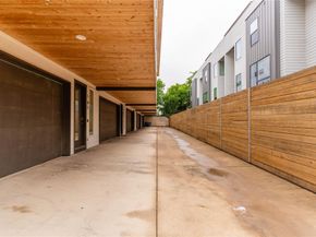 2623  Kimsey Drive  101, Dallas Texas 75235