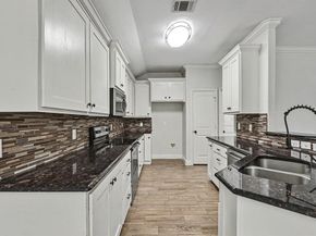 808 N Ridge Drive , White Settlement Texas 76108