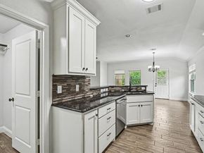 808 N Ridge Drive , White Settlement Texas 76108