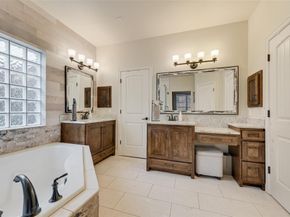 7071  Surfside Lane , Grand Prairie Texas 75054