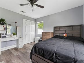 1106 E Strong Parkway , Grand Prairie Texas 75050