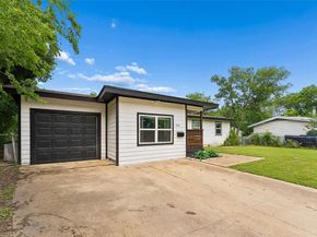 1106 E Strong Parkway , Grand Prairie Texas 75050