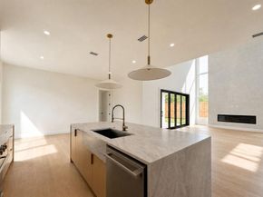 3559  Durango Drive , Dallas Texas 75220