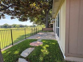 2713  Laurel Oaks Drive , Garland Texas 75044