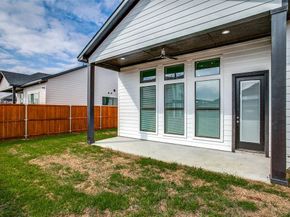 2042  Bickers Street , Dallas Texas 75212