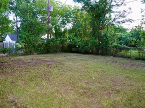 1406  Galloway Avenue , Dallas Texas 75216