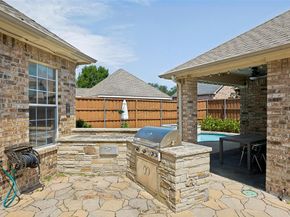 2521  Sir Tristram Lane , Lewisville Texas 75056