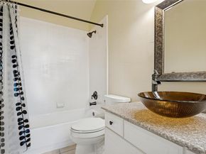 2521  Sir Tristram Lane , Lewisville Texas 75056
