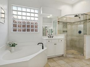 2521  Sir Tristram Lane , Lewisville Texas 75056