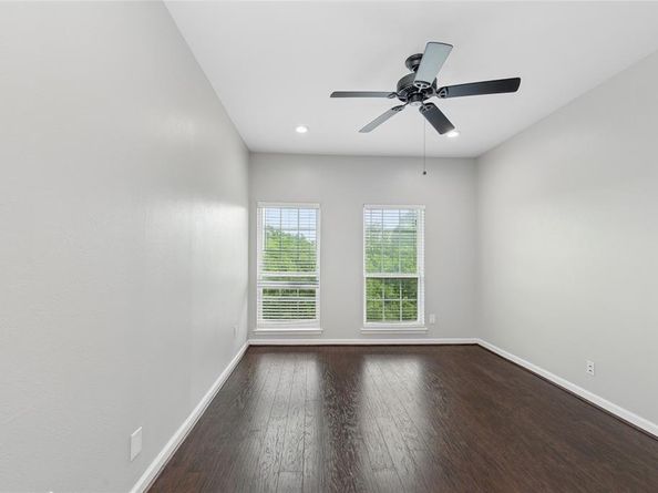 8601  Park Lane  737, Dallas Texas 75231